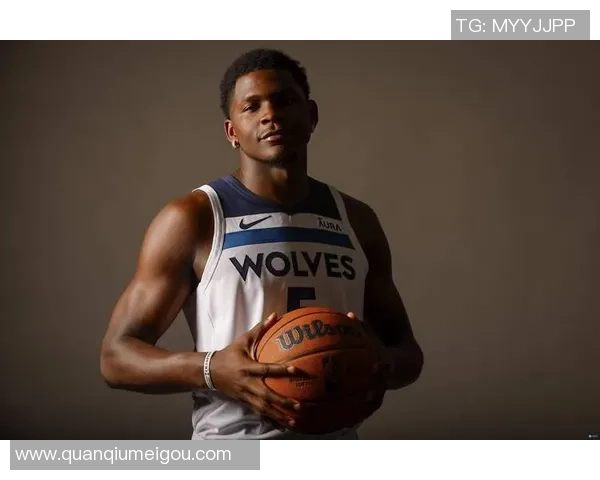 爱德华兹坦言球队战术常被忽视头铁行为让比赛变得复杂